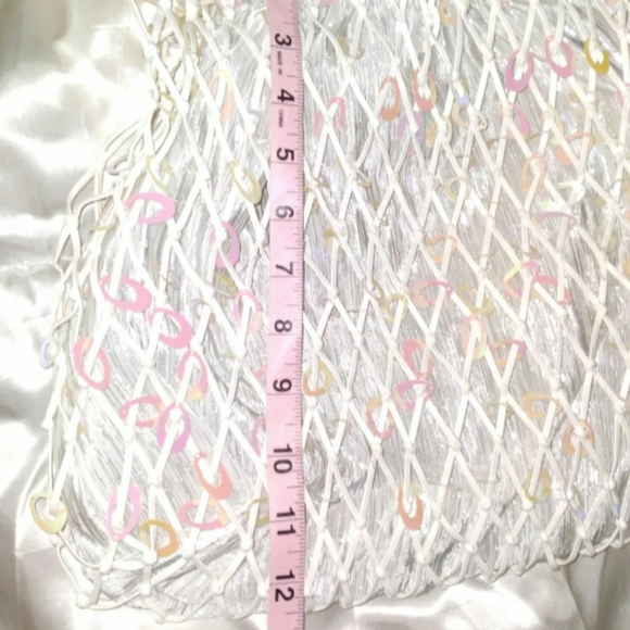 Sequin Hobo Bag in Shimmering White for that Special Occasion - Picture 10 of 14